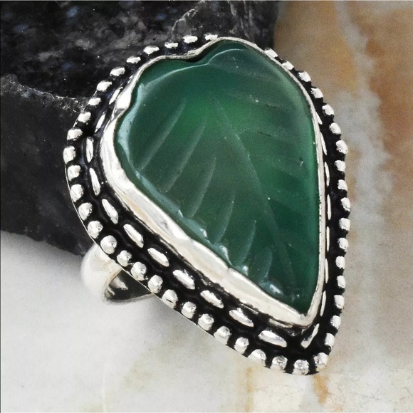 Jewelry - Carved green onyx silver ring size 8